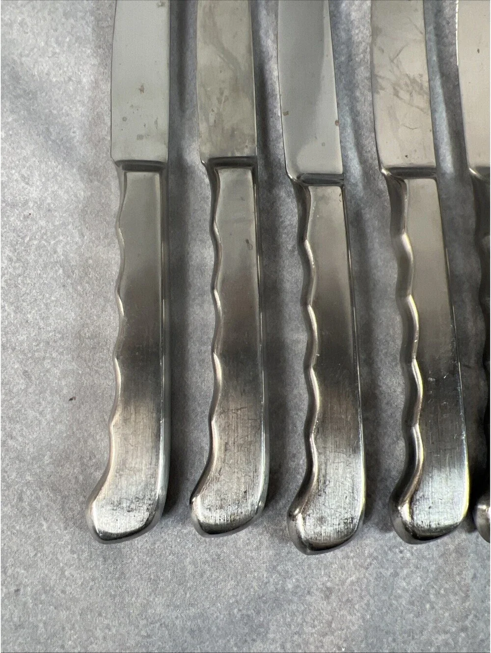 Oneida set eight